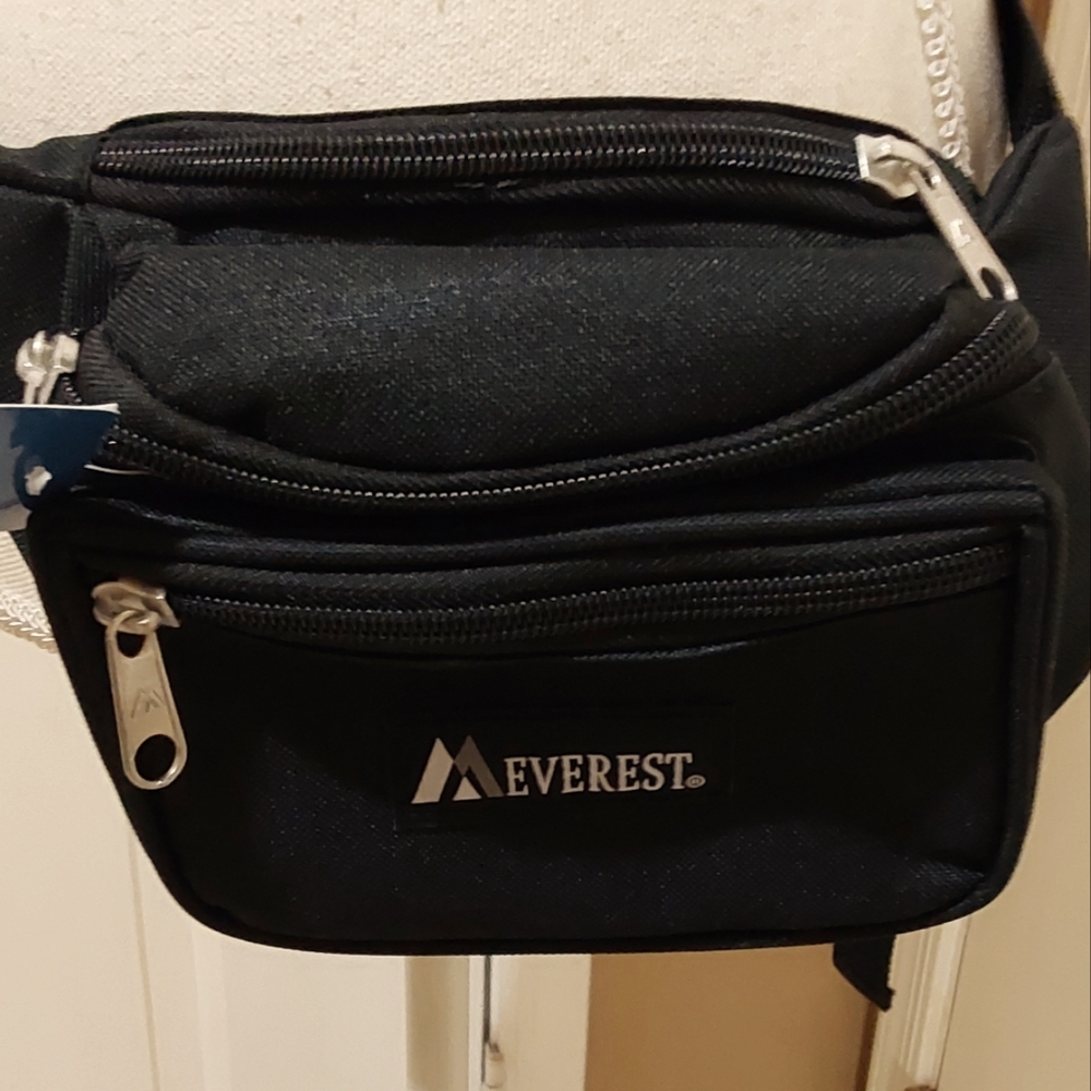 🌺 NWT  Everest Convertible Black Fanny/Shoulder Pack UNISEX